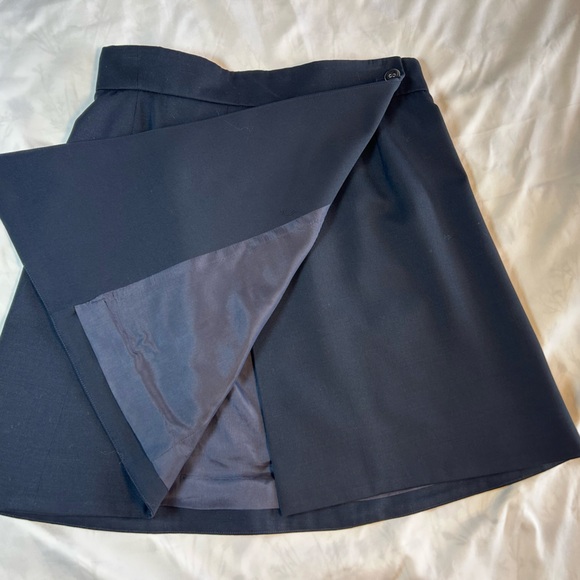 French Designer Claude Montana 100% Virgin Wool Wrap Mini 10/12 - Picture 4 of 8